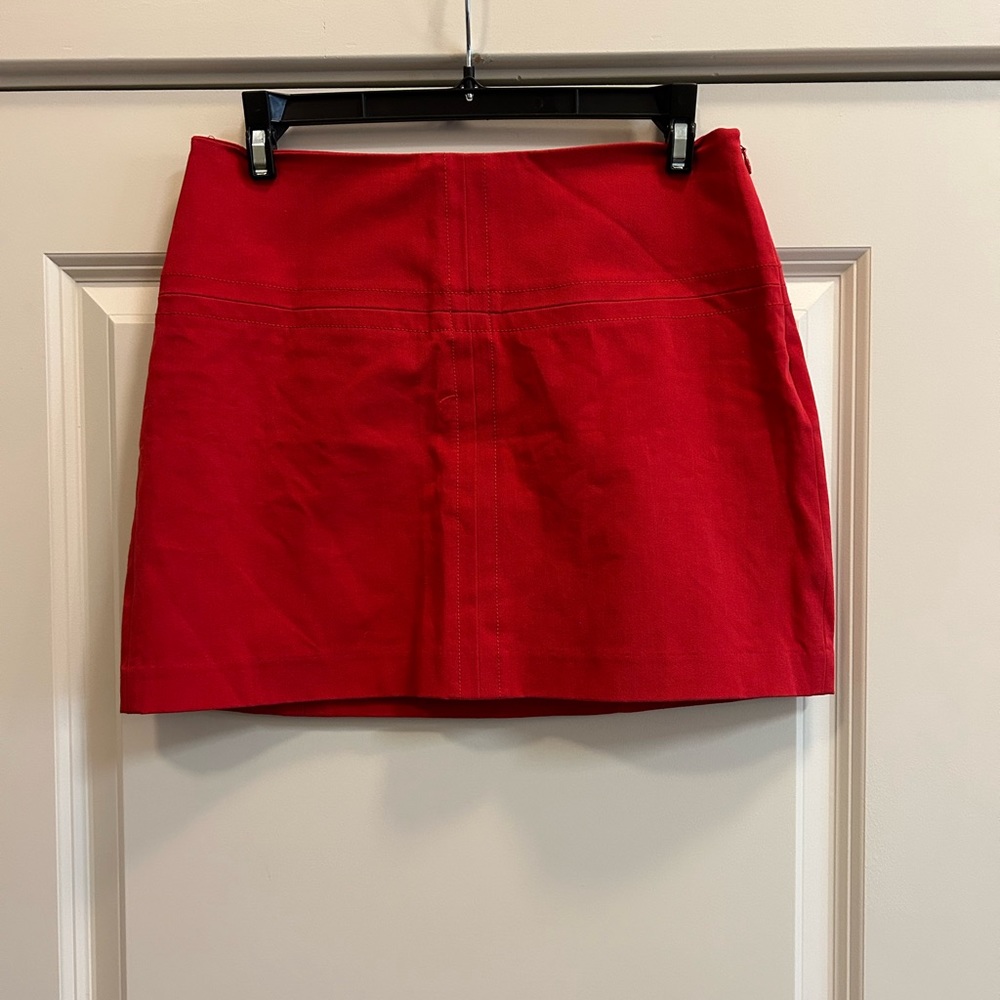 Y2K Express Red Stretch Mini Skirt with Side Zipper - size 3/4
